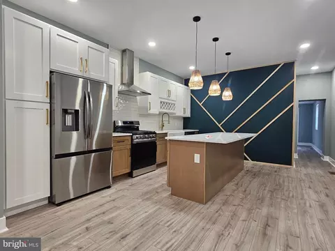 4913 Walnut St, Philadelphia, PA 19139