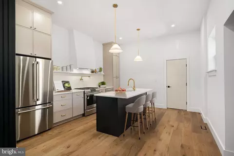 1414 S 19th St, Philadelphia, PA 19146