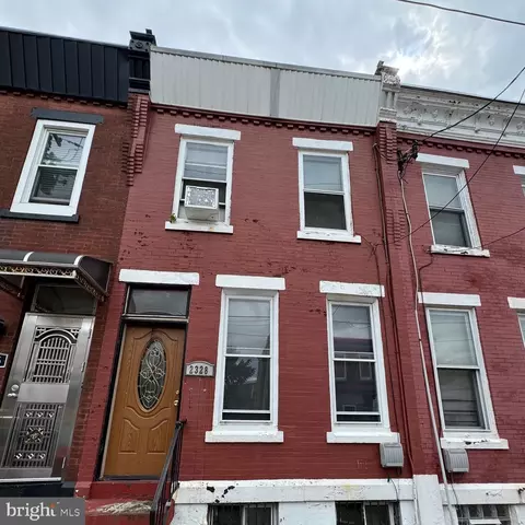 2328 W York St, Philadelphia, PA 19132