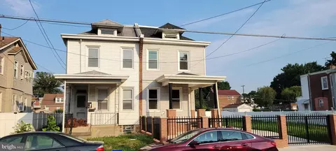 7323 Lawndale Ave, Philadelphia, PA 19111