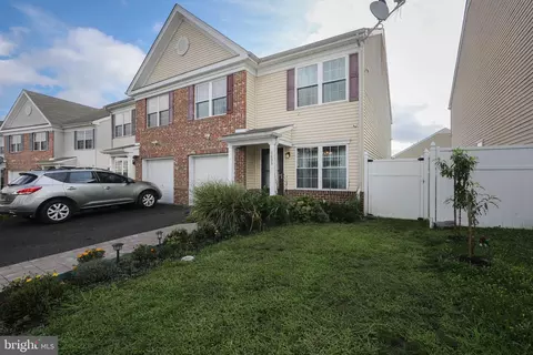 4405 O St, Philadelphia, PA 19124