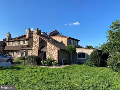 1741 Nathaniel Dr, Philadelphia, PA 19116