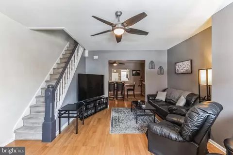 1438 W Shunk St, Philadelphia, PA 19145