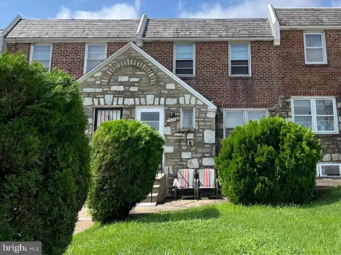 32 W Cheltenham Ave, Philadelphia, PA 19120