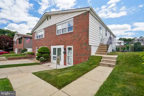 15141 Milford St, Philadelphia, PA 19116