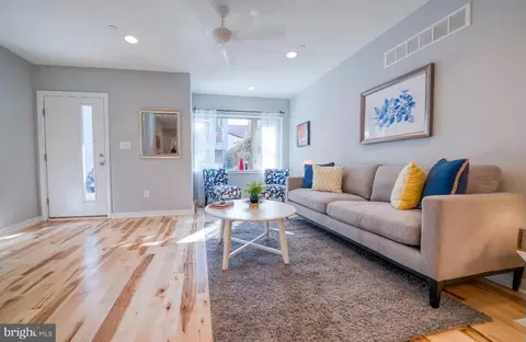 2306 Collins St, Philadelphia, PA 19125
