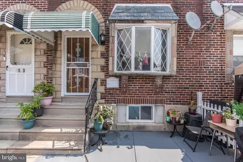 4525 Vista St, Philadelphia, PA 19136