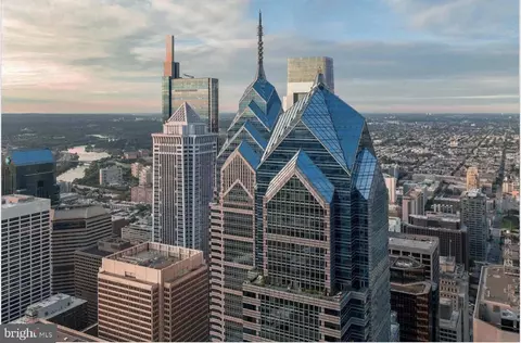 50 S 16th St #4410, Philadelphia, PA 19102