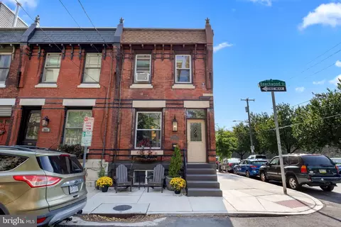 801 N Beechwood St, Philadelphia, PA 19130