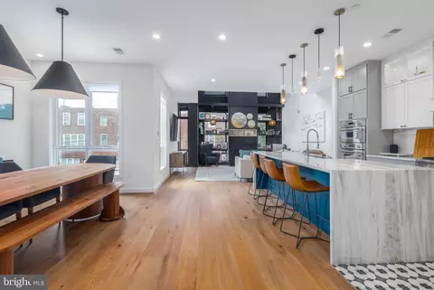 2055 E Dauphin St, Philadelphia, PA 19125