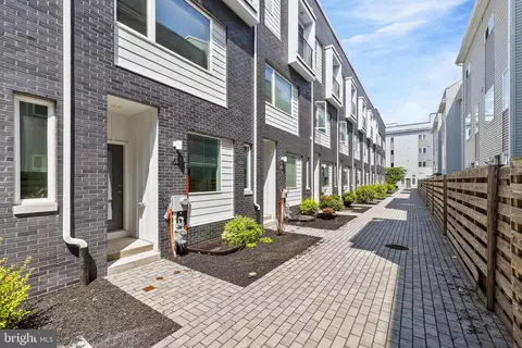 1626 N 5th Ct #22, Philadelphia, PA 19122