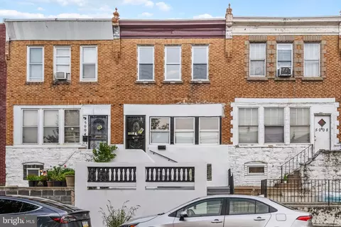 5006 Rosehill St, Philadelphia, PA 19120