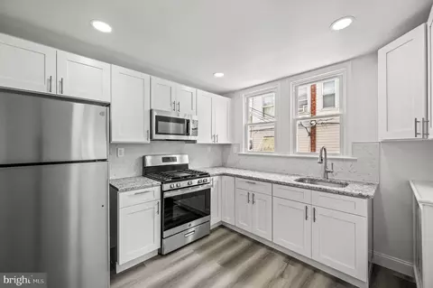 4041 Maywood St, Philadelphia, PA 19124