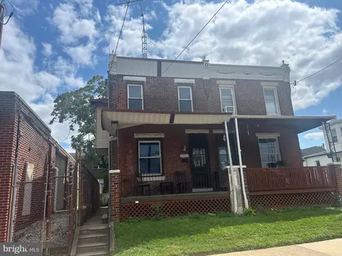5727 Tulip St, Philadelphia, PA 19135