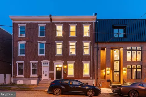 202 Ripka St, Philadelphia, PA 19127