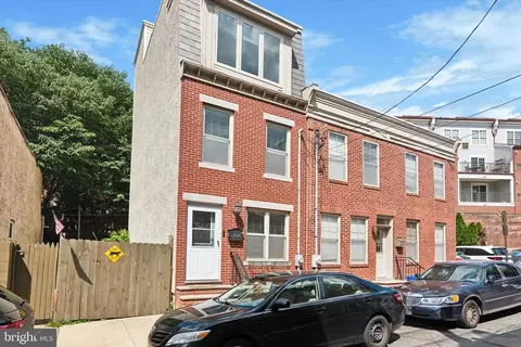 2609 Catharine St, Philadelphia, PA 19146
