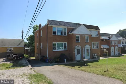 6921 Shalkop St, Philadelphia, PA 19128