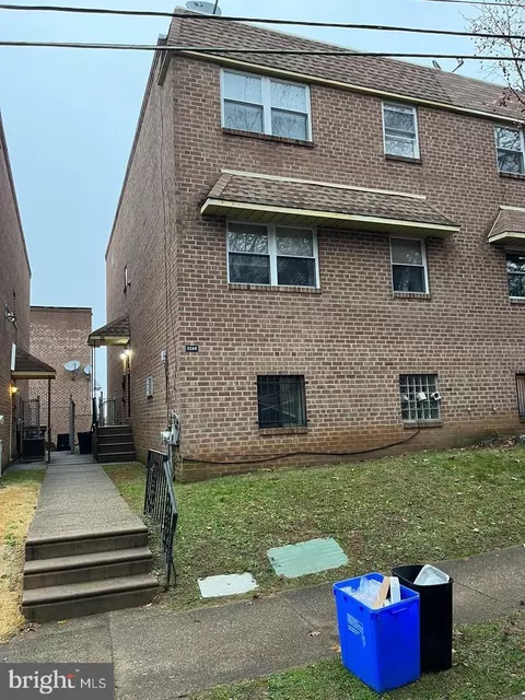 1145 Surrey Rd, Philadelphia, PA 19115