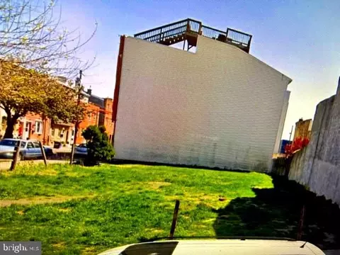 424 28 Belgrade St, Philadelphia, PA 19125
