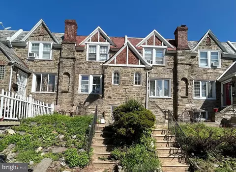 1449 E Howell St, Philadelphia, PA 19149