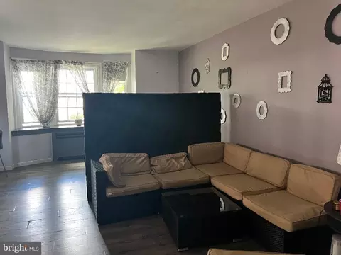 4026 Hartel Ave, Philadelphia, PA 19136