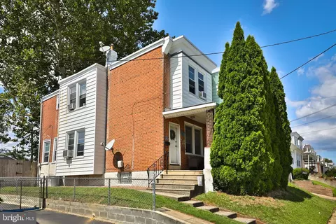 7418 Rockwell Ave, Philadelphia, PA 19111