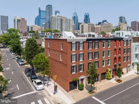 2063 Lombard St, Philadelphia, PA 19146