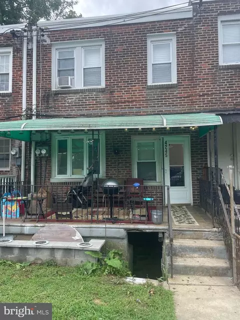 4245 Mill St, Philadelphia, PA 19136
