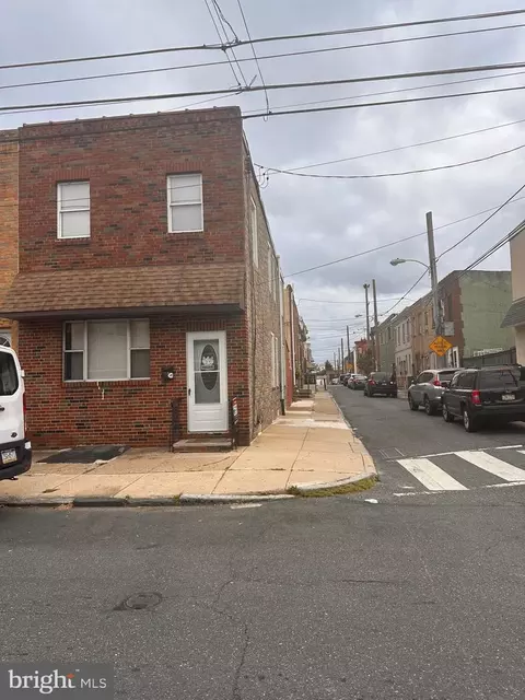 2939 E Thompson St, Philadelphia, PA 19134