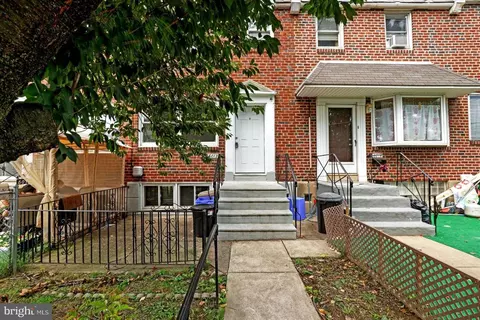 6012 Tulip St, Philadelphia, PA 19135