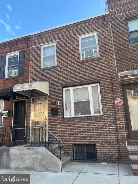 938 Hoffman St, Philadelphia, PA 19148