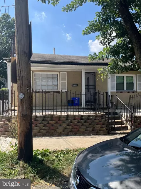 4006 Ashburner St, Philadelphia, PA 19136