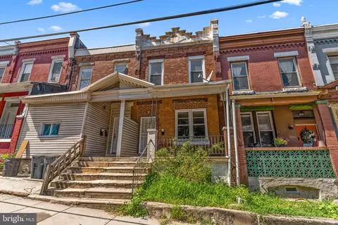 227 W Berkley St, Philadelphia, PA 19144