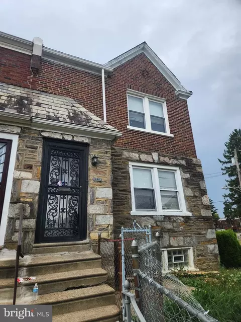 1730 Dallas St, Philadelphia, PA 19126