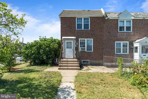 7355 Woodcrest Ave, Philadelphia, PA 19151