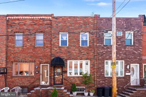 2619 S Mole St, Philadelphia, PA 19145