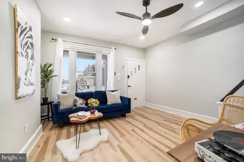 1645 S 55th St, Philadelphia, PA 19143