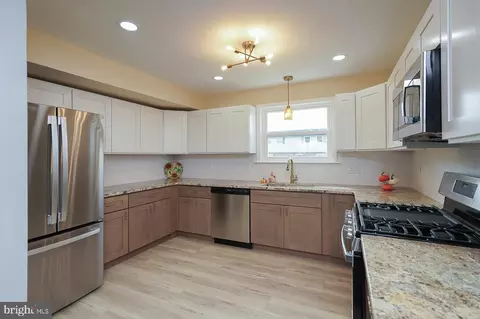 3508 Sussex Ln, Philadelphia, PA 19114