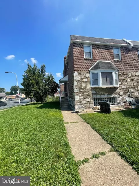 2301 Vista St, Philadelphia, PA 19152