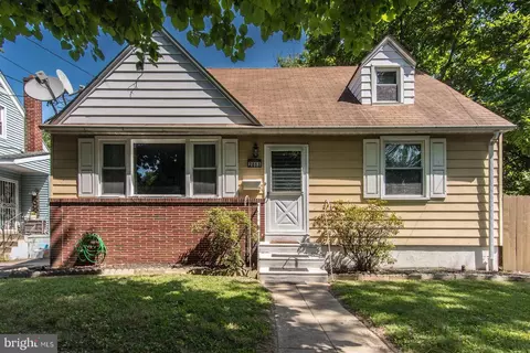 2013 Sanford St, Philadelphia, PA 19116