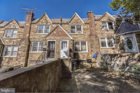5216 D St, Philadelphia, PA 19120