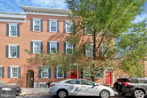 1027 N 31 N 4th St #A, Philadelphia, PA 19123
