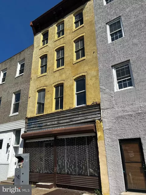 705 W Girard Ave, Philadelphia, PA 19123