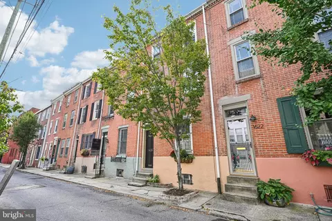 1620 Naudain St, Philadelphia, PA 19146