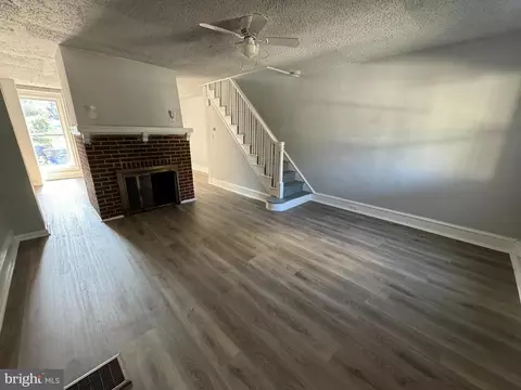 4814 Knox St, Philadelphia, PA 19144