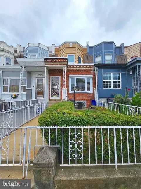 5916 Christian St, Philadelphia, PA 19143