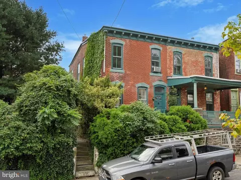80 E Church Ln, Philadelphia, PA 19144