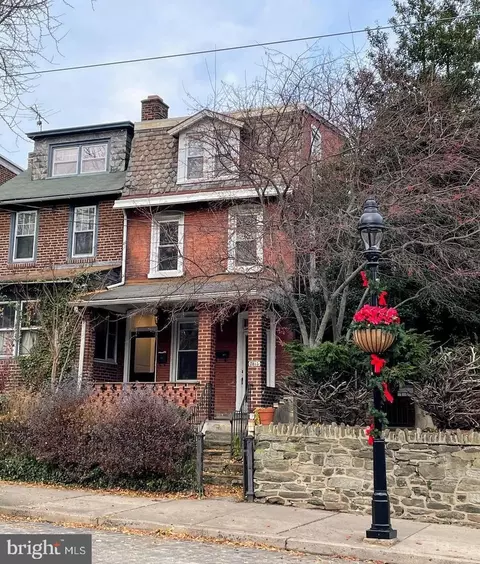 7815 Germantown Ave, Philadelphia, PA 19118