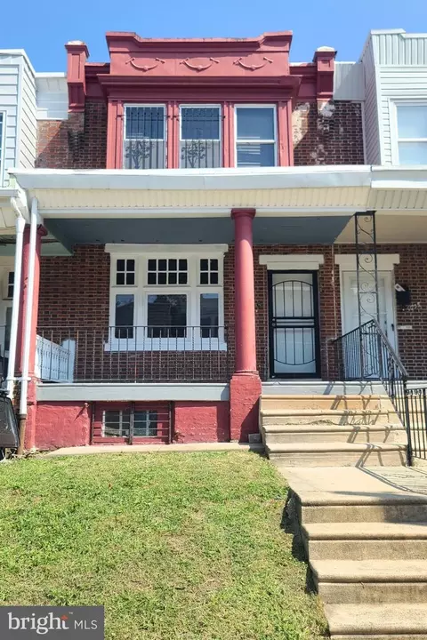 5725 N Lambert St, Philadelphia, PA 19138