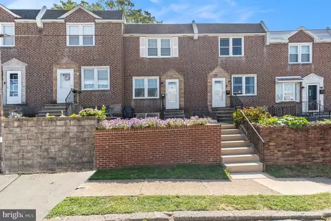 483 Kingsley St, Philadelphia, PA 19128